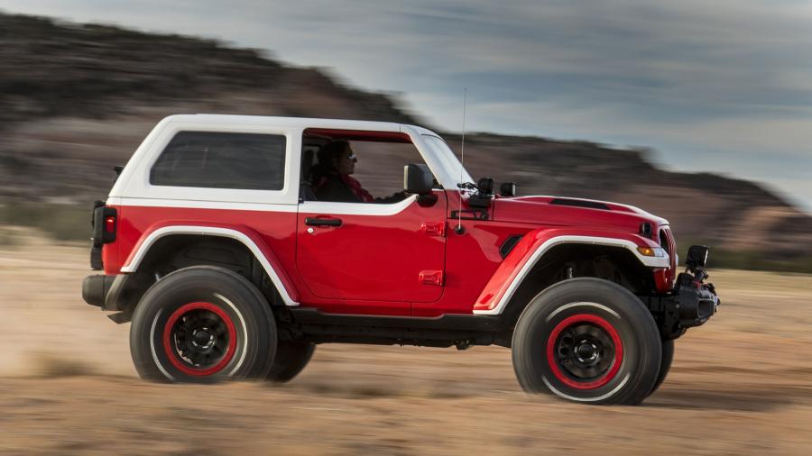  Jeep Jeepster (JL) 2018 года  (фото 20 из 40)